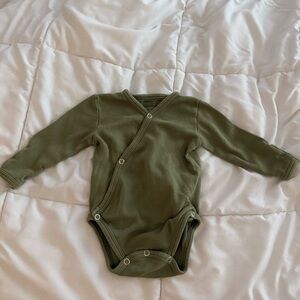 L’OVEDBABY 100% ORGANIC KIMONO BODYSUIT